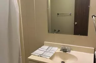 13122 S Lee Shore Dr, Willis, TX 77318 - Photo 15