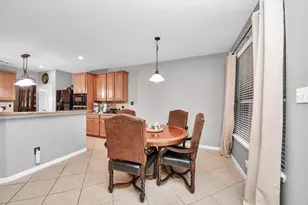 413 Willow Pointe Dr, League City, TX 77573 - Photo 17