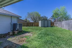 5612 Countryaire St, League City, TX 77573 - Photo 17