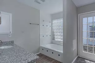 5612 Countryaire St, League City, TX 77573 - Photo 11