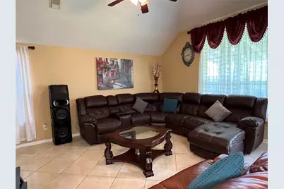 13706 Maximos Drive, Houston, TX 77083 - Photo 9