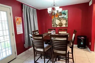 13706 Maximos Dr, Houston, TX 77083 - Photo 17