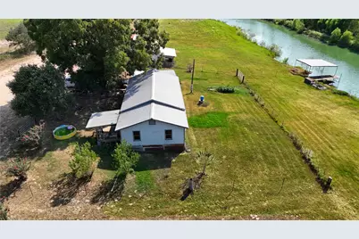 10802 County Road 203, Plantersville, TX 77363 - Photo 9