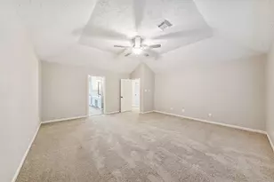 1802 Cheyenne River Cir, Sugar Land, TX 77478 - Photo 11
