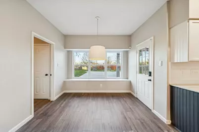 1802 Cheyenne River Circle, Sugar Land, TX 77478 - Photo 9