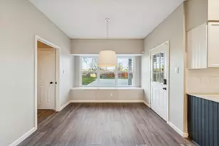 1802 Cheyenne River Cir, Sugar Land, TX 77478 - Photo 9