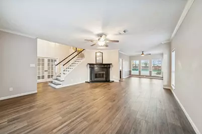 1802 Cheyenne River Circle, Sugar Land, TX 77478 - Photo 5