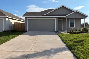1306 Wharton Lks Blvd, Wharton, TX 77488 - Photo 1