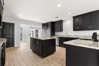 1610 Cleveland Drive, Deer Park, TX 77536 - Photo 13