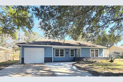 1103 W Camp Circle, La Marque, TX 77568 - Photo 9