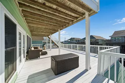 22105 Zapata Drive, Galveston, TX 77554 - Photo 33