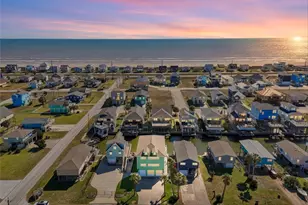 22105 Zapata Dr, Galveston, TX 77554 - Photo 35