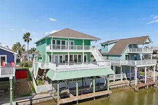 22105 Zapata Dr, Galveston, TX 77554 - Photo 37