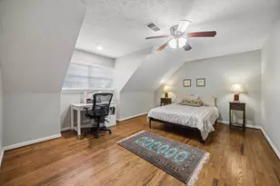 6023 Beaudry Dr, Houston, TX 77035 - Photo 21