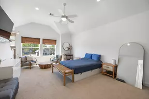 817 W 19th St, Houston, TX 77008 - Photo 13