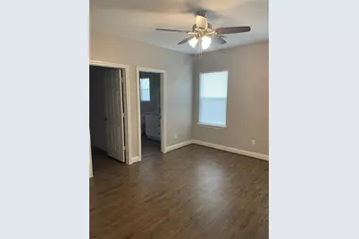 517 Atchison Street, Sealy, TX 77474 - Photo 5