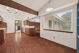 10811 McClearen Dr, Houston, TX 77096 - Photo 11