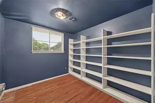 10811 McClearen Dr, Houston, TX 77096 - Photo 13
