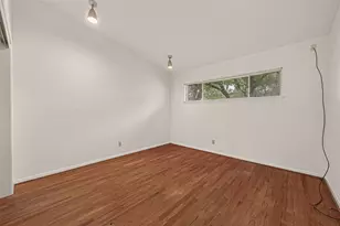 10811 McClearen Dr, Houston, TX 77096 - Photo 21