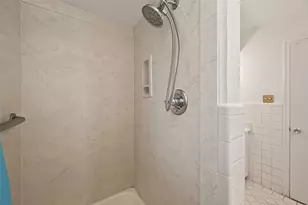 10811 McClearen Dr, Houston, TX 77096 - Photo 23