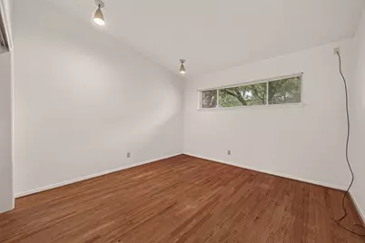 10811 McClearen Drive, Houston, TX 77096 - Photo 19