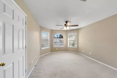 26903 Castlecliff Lane, Kingwood, TX 77339 - Photo 15