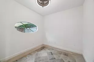 112 Detering St, Houston, TX 77007 - Photo 17