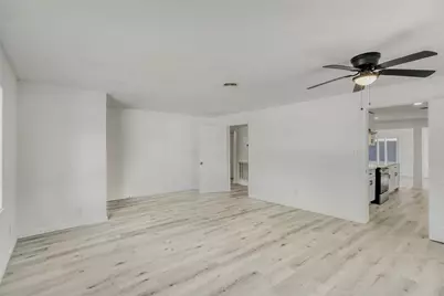 4843 Bricker Street, Houston, TX 77033 - Photo 17