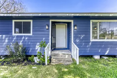 4843 Bricker Street, Houston, TX 77033 - Photo 1