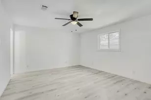 4843 Bricker St, Houston, TX 77033 - Photo 15