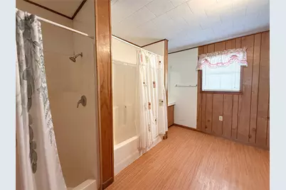 503 S Texana Street, Hallettsville, TX 77964 - Photo 23