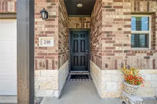 210 Bellewood Mnr Dr, Magnolia, TX 77354 - Photo 3