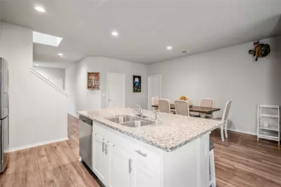 210 Bellewood Manor Drive, Magnolia, TX 77354 - Photo 9