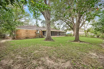 5119 Beechnut Street, Houston, TX 77096 - Photo 11