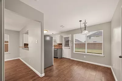 10902 Clear Villa Lane, Houston, TX 77034 - Photo 7