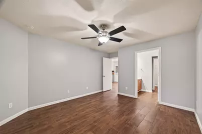 10902 Clear Villa Lane, Houston, TX 77034 - Photo 17