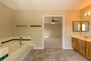 3822 Green Fields Dr, Sugar Land, TX 77479 - Photo 19