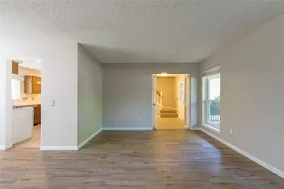 3822 Green Fields Drive, Sugar Land, TX 77479 - Photo 7