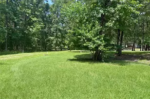 159 E Lumbermans Rd, Onalaska, TX 77360 - Photo 29