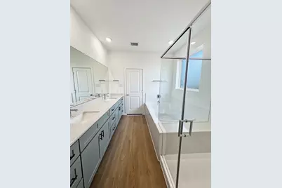 3230 Coral Bluff Drive, Texas City, TX 77539 - Photo 17