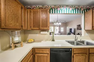 822 W Country Meadows Ln, Pearland, TX 77584 - Photo 17