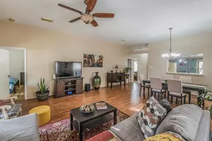 822 W Country Meadows Ln, Pearland, TX 77584 - Photo 23