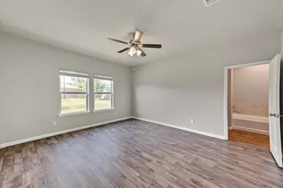 6042 Dulcina Court, Conroe, TX 77304 - Photo 25