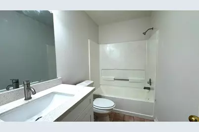 6422 Diamond Rock Drive, Katy, TX 77449 - Photo 11