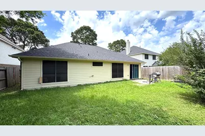 6422 Diamond Rock Drive, Katy, TX 77449 - Photo 23