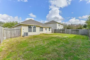 2746 Trinity Glen Ln, Houston, TX 77047 - Photo 3