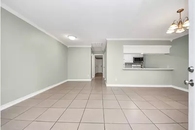 44 Tri Oaks Lane #44, Houston, TX 77043 - Photo 3