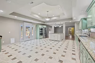 2004 Northshore Dr, Conroe, TX 77304 - Photo 3