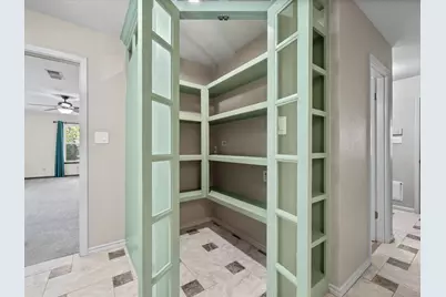 2004 Northshore Drive, Conroe, TX 77304 - Photo 7