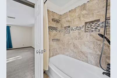 2004 Northshore Drive, Conroe, TX 77304 - Photo 11